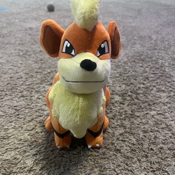 Pokemon Growlithe 10" Plush - Picture 1 of 4